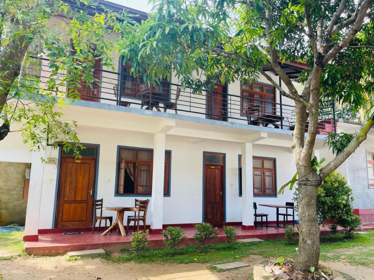 Parakum Rest Rooms Polonnaruwa Exterior foto